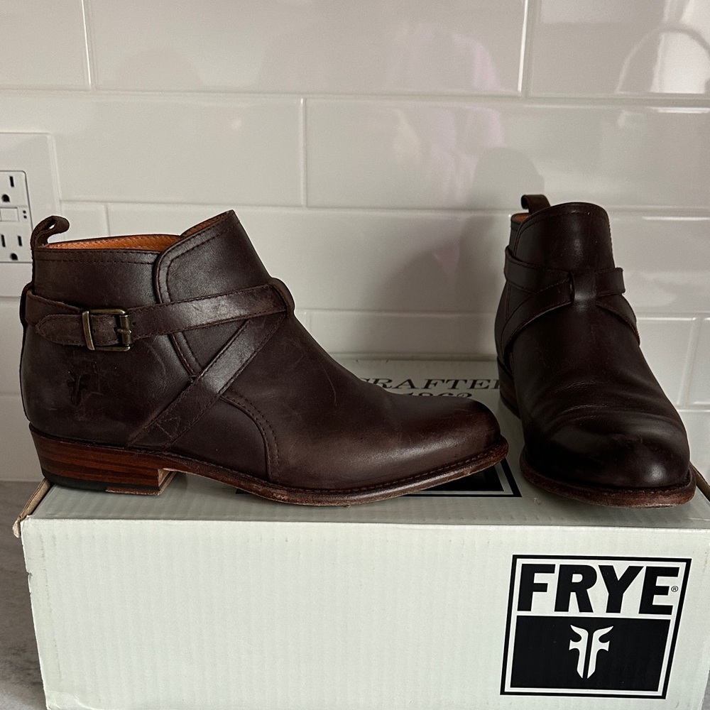 Frye Women's Dark Brown Ankle Boots